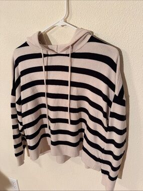 Women’s Tex Hooded Knit Sweater - Black & Cream